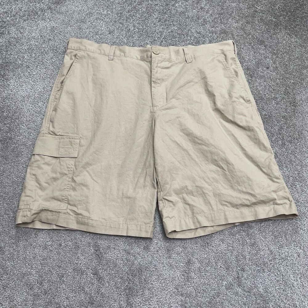 Columbia Cargo Shorts Mens 38x10 Beige Pockets 100% Cotton Casual Outdoor Fish